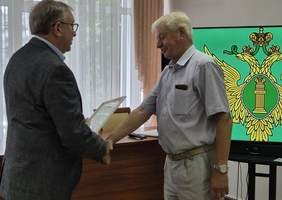 Воронежским адвокатам торжественно вручили награды Минюста России. - изображение 133016